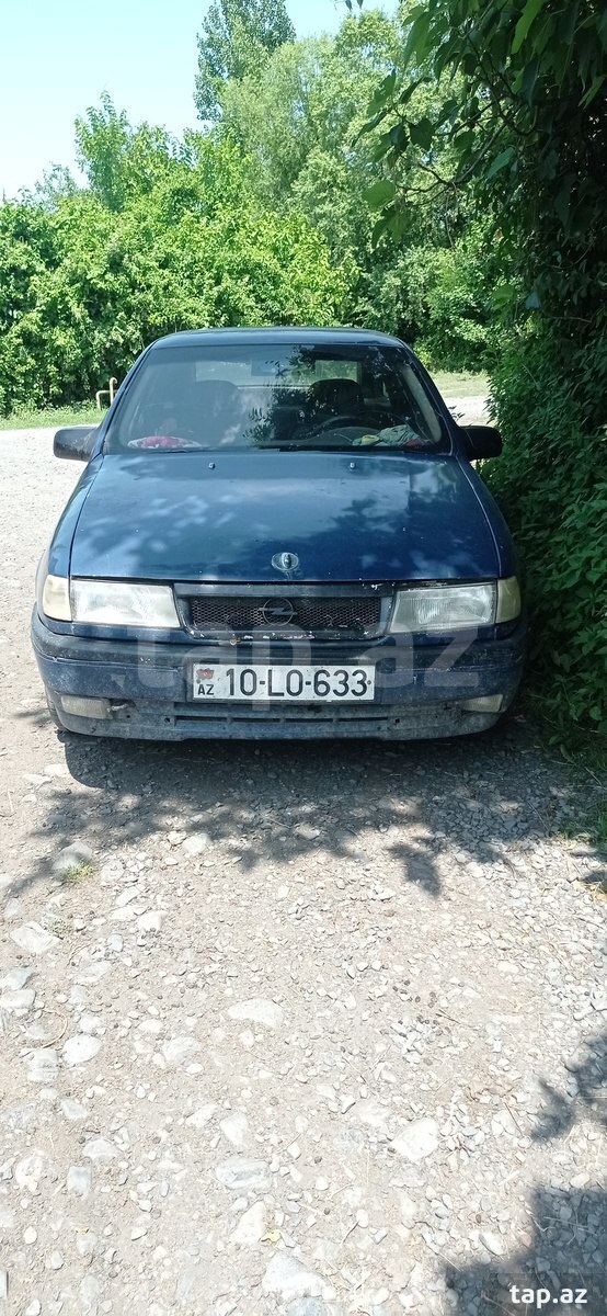 Opel Vectra, 1995 il