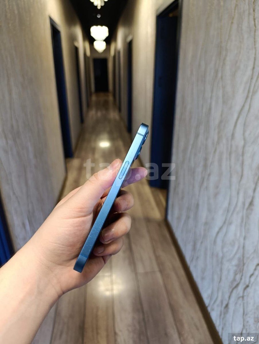 Apple iPhone 13 Blue 128GB/4GB (3)