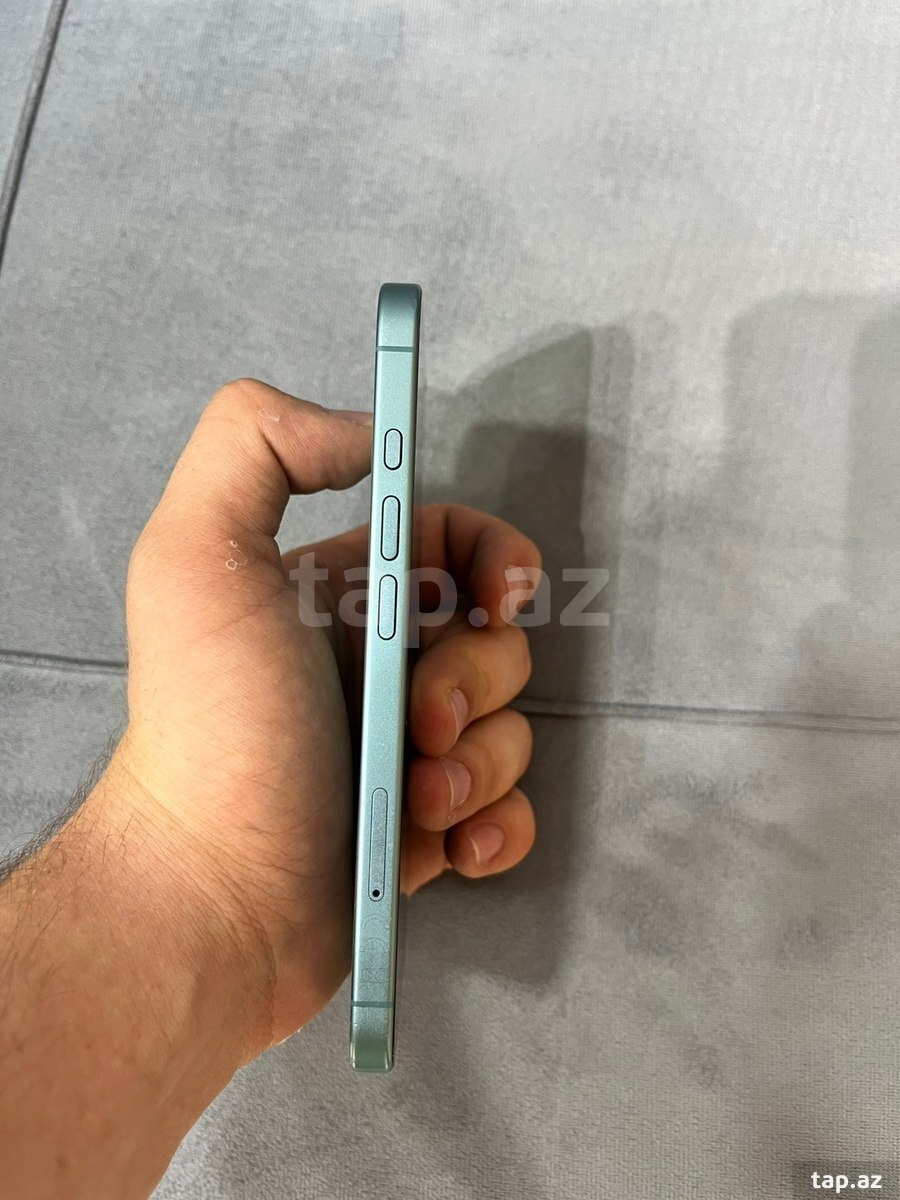Apple iPhone 16 Teal 128GB/8GB (2)