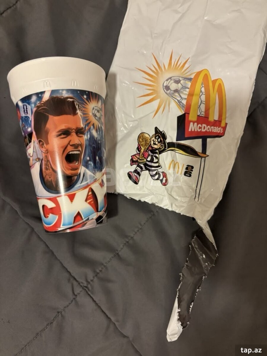 David Beckham McDonald's stəkanı