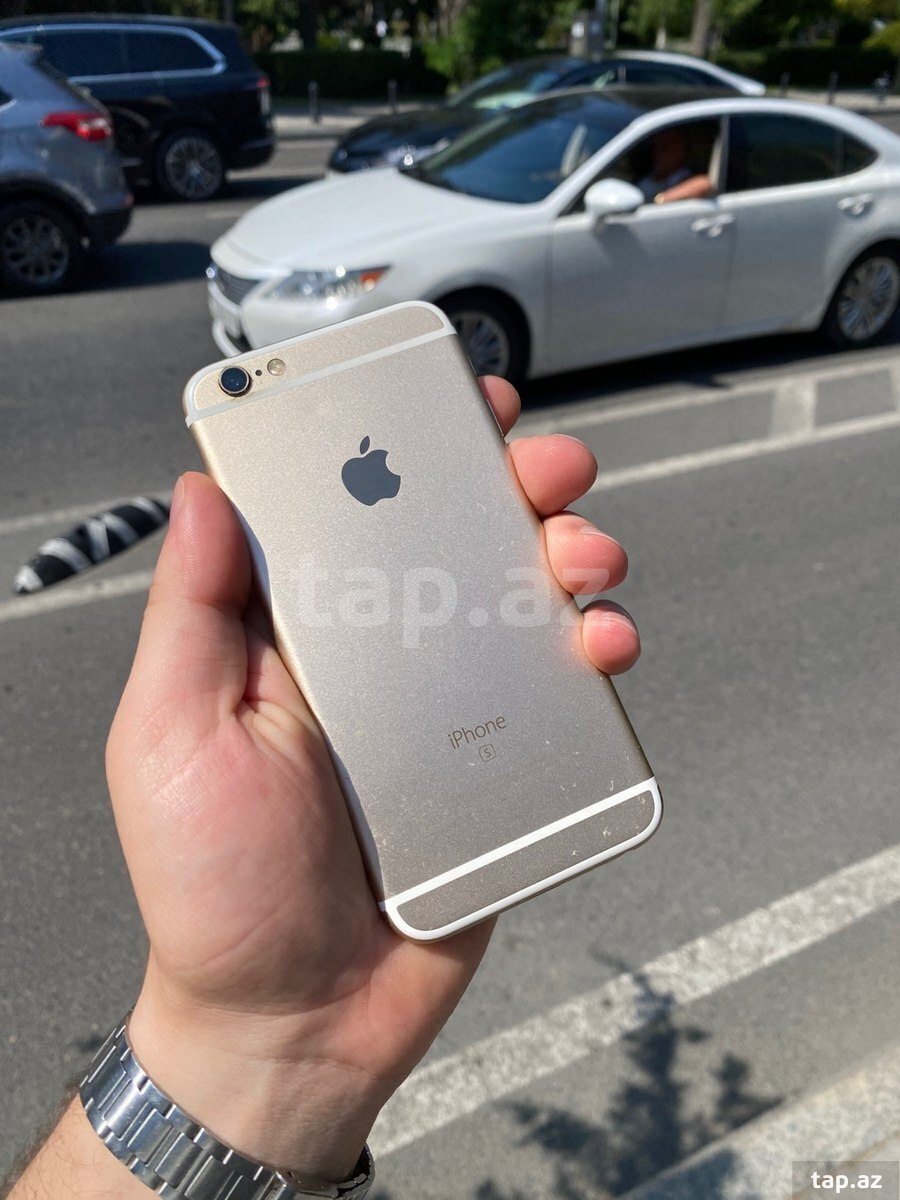 Apple iPhone 6S Gold 64GB (2)