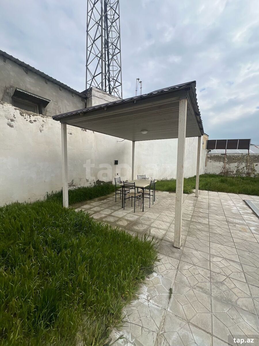 Həyət evi, Badamdar qəs. (2)