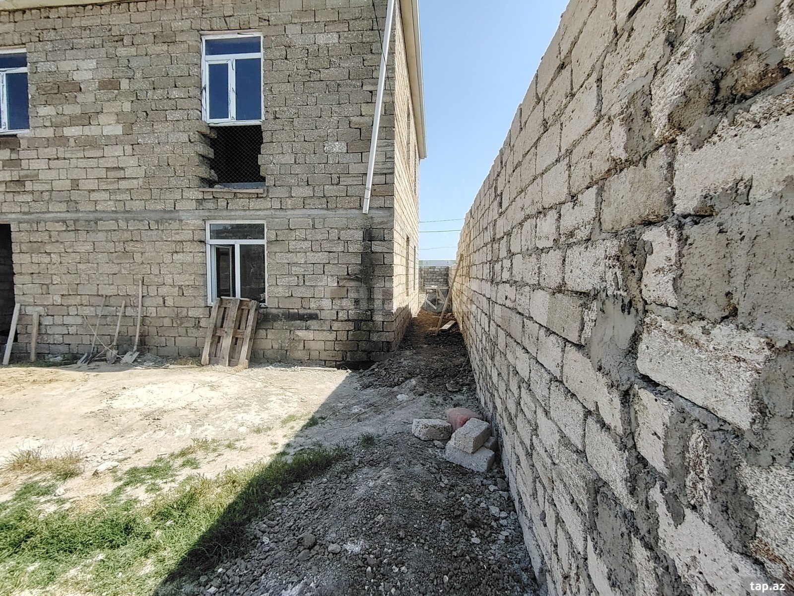 Bağ evi, Mərdəkan qəs. (3)