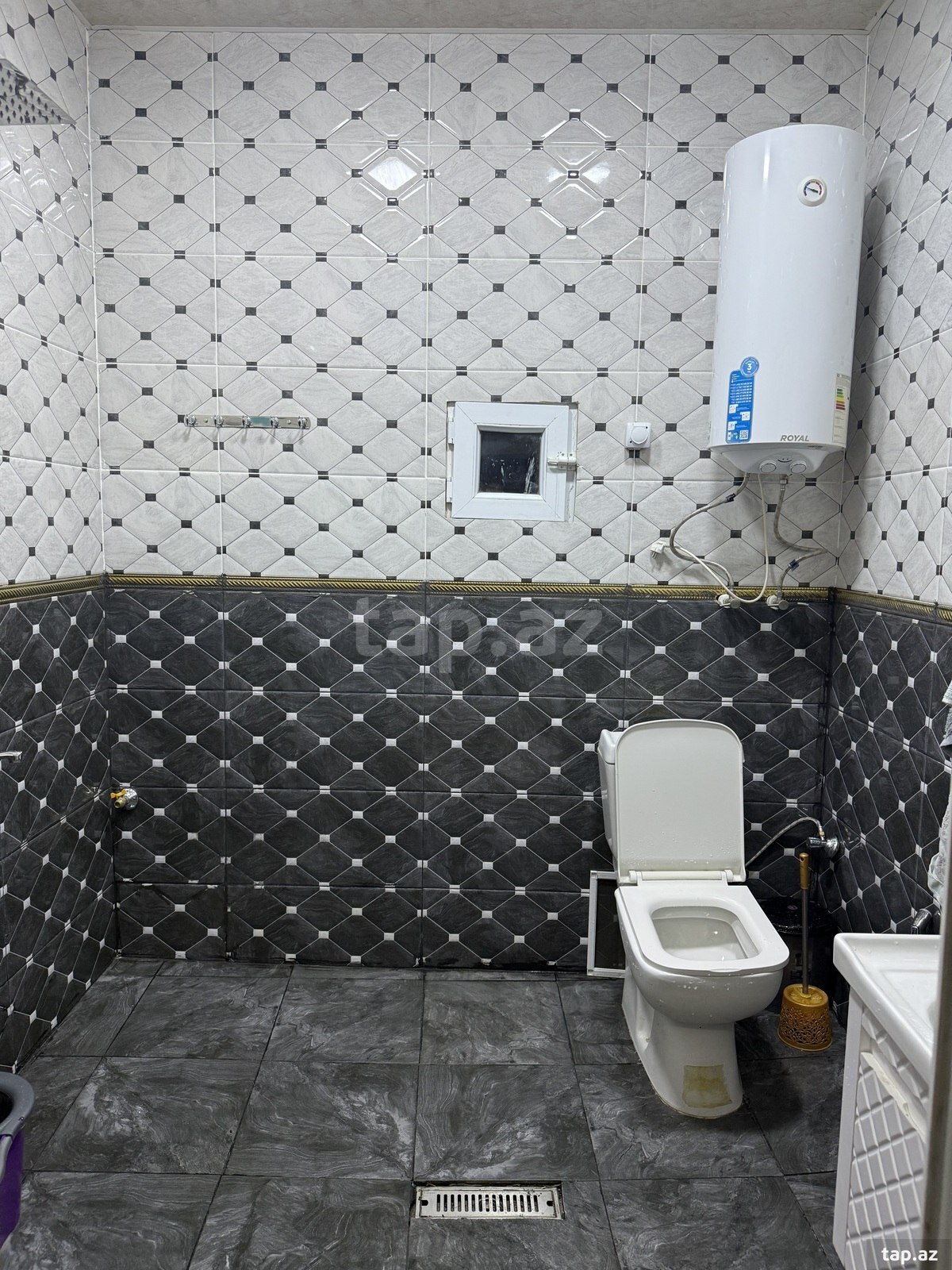 Həyət evi kirayə verilir, Qəbələ ş. (17)