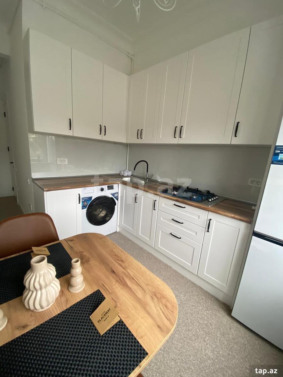 2-otaqlı mənzil kirayə verilir, Gənclik m., 38 m²