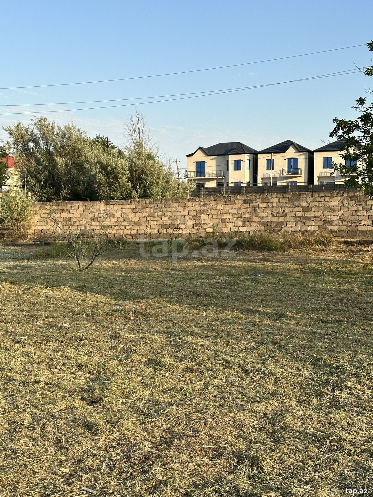 3 sot torpaq sahəsi, Novxanı qəs. (2)