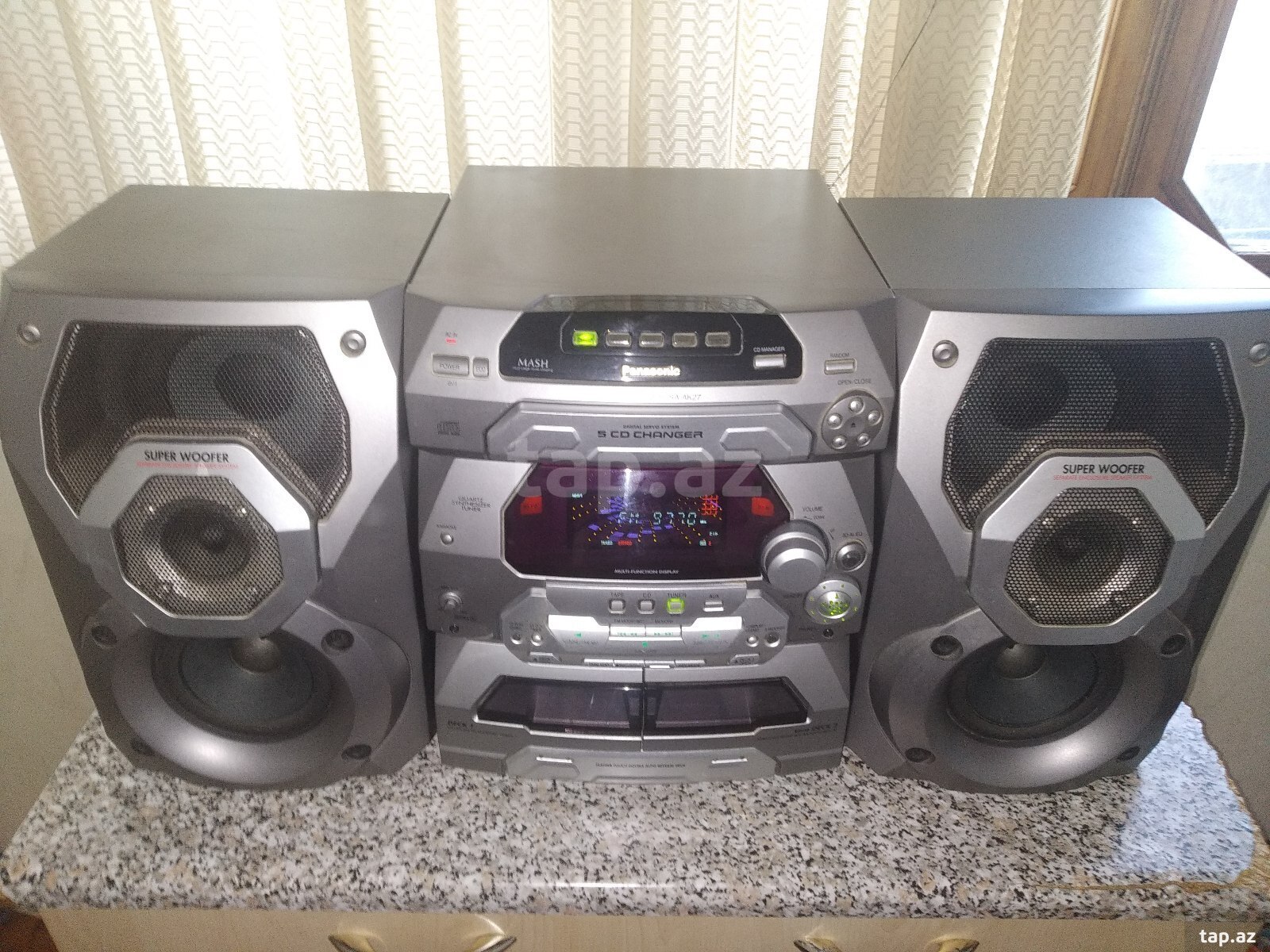 Musiqi mərkəzi Panasonic