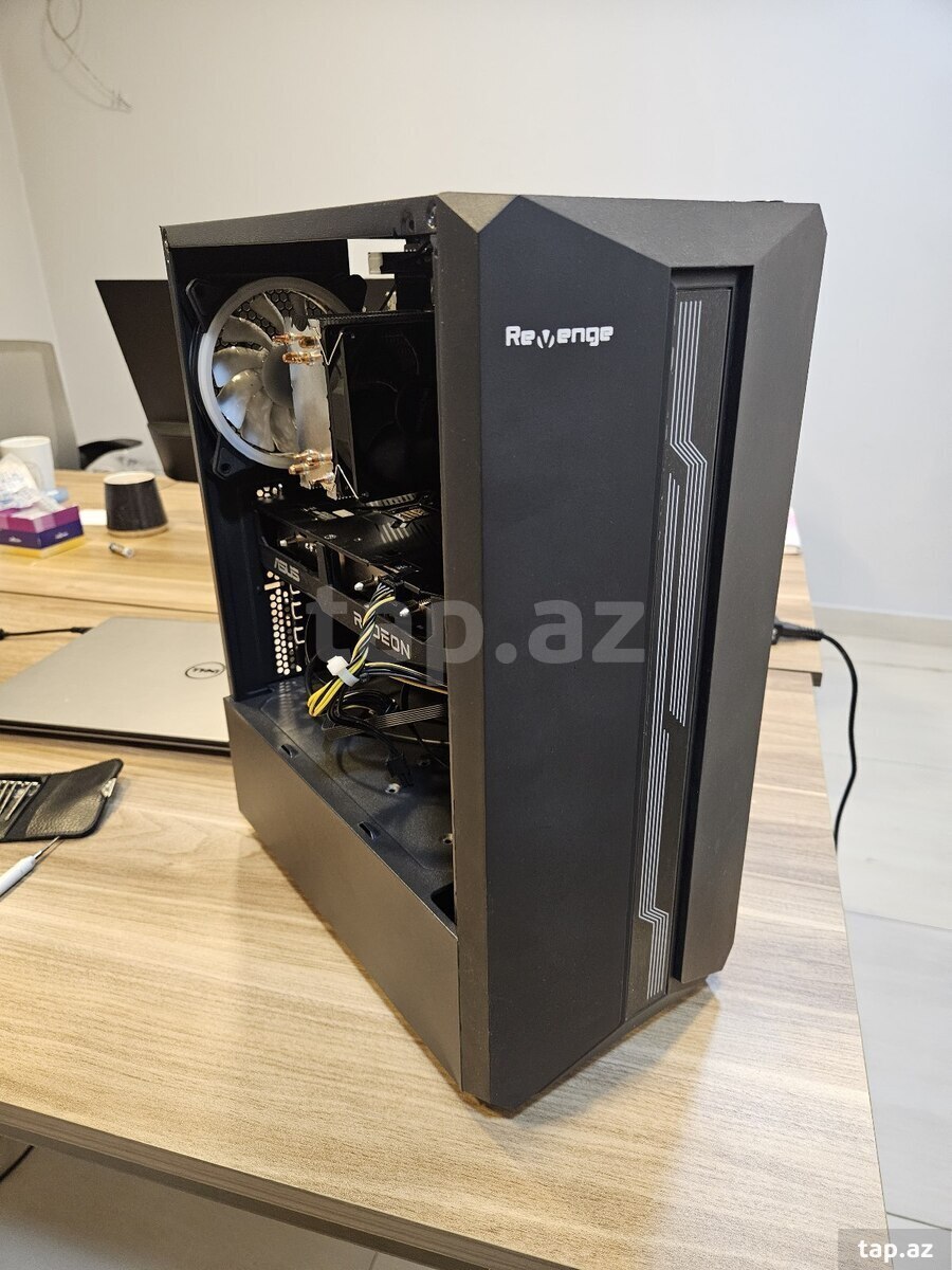Gaming PC Intel Xeon RX 6600 32GB DDR4 (3)
