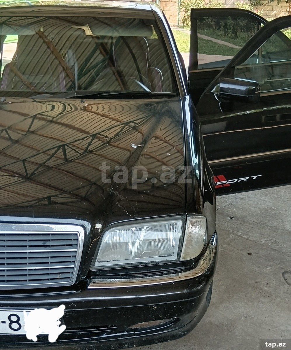 Mercedes C 230, 1999 il (7)