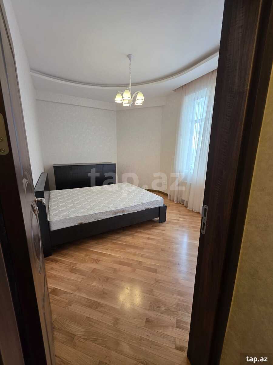 3-otaqlı yeni tikili kirayə verilir, Kazım Kazımzadə küç., 120 m² (4)