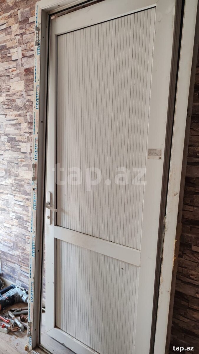 Qapı (5)