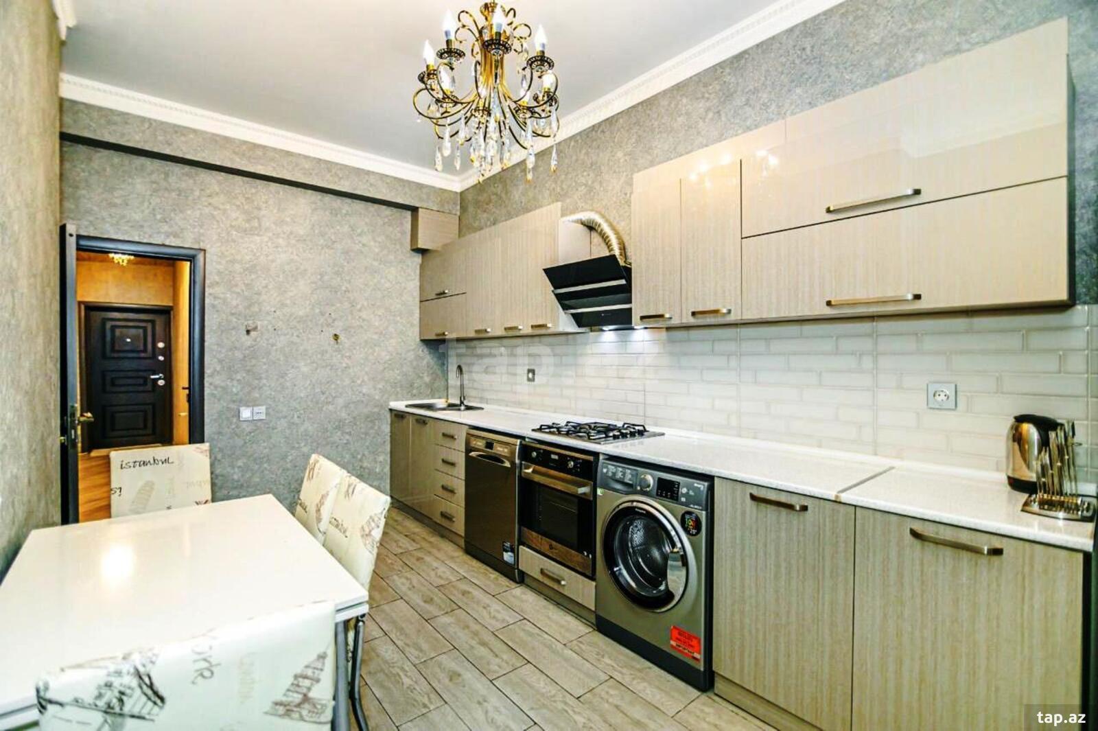 3-otaqlı yeni tikili kirayə verilir, 28 May m., 138 m² (10)