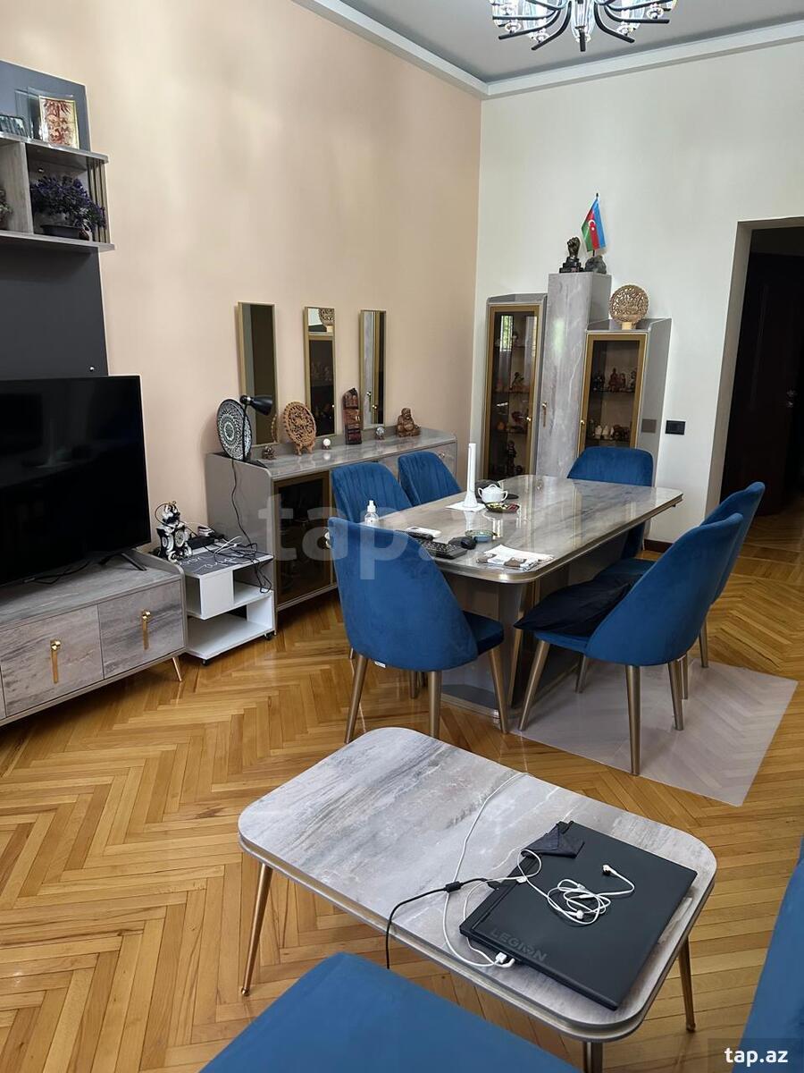 3-otaqlı mənzil, 28 May m., 100 m² (10)