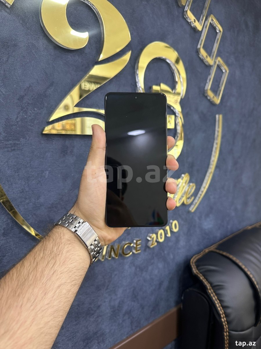 Xiaomi Poco X7 Pro Yellow 256GB/8GB (3)