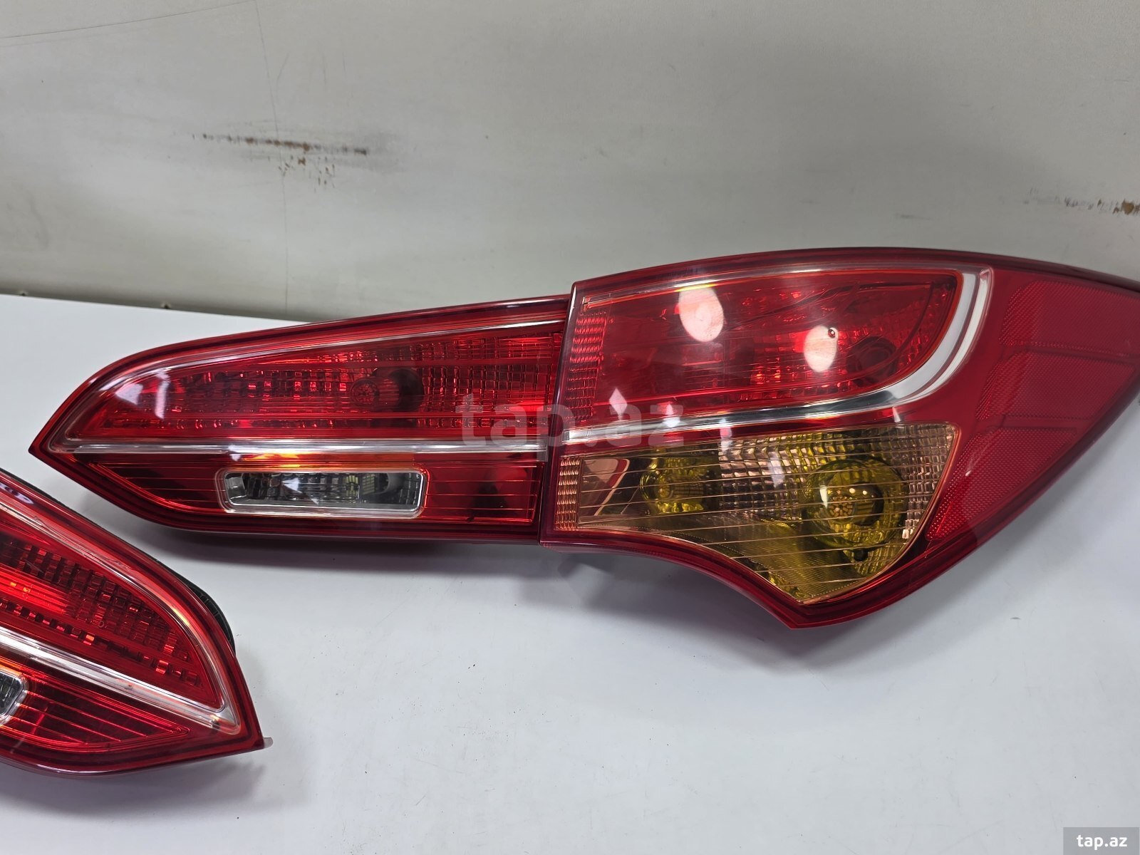 Hyundai Santafe 2014 stop işıqları (2)