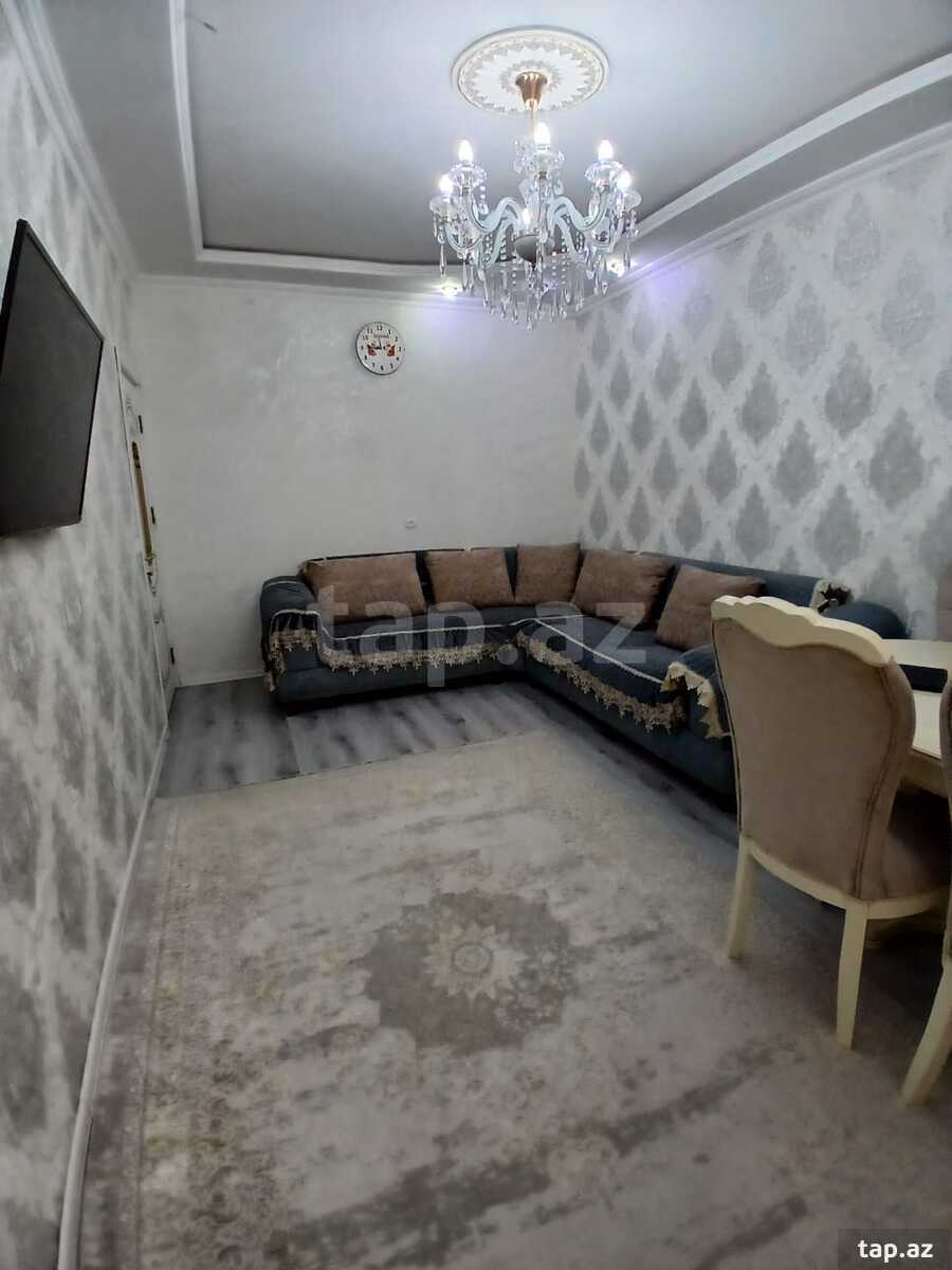 3-otaqlı mənzil, 4-cü mkr., 82 m²
