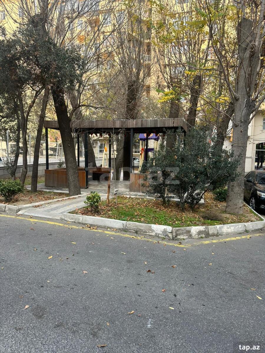 3-otaqlı mənzil, Səməd Vurğun küç., 92 m² (5)