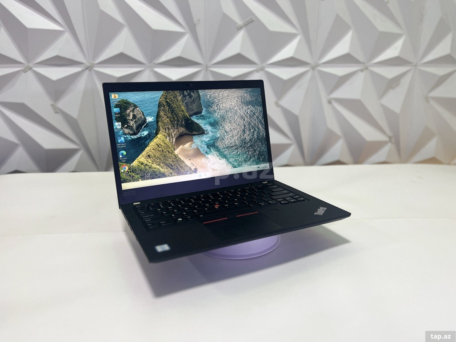 Lenovo T490