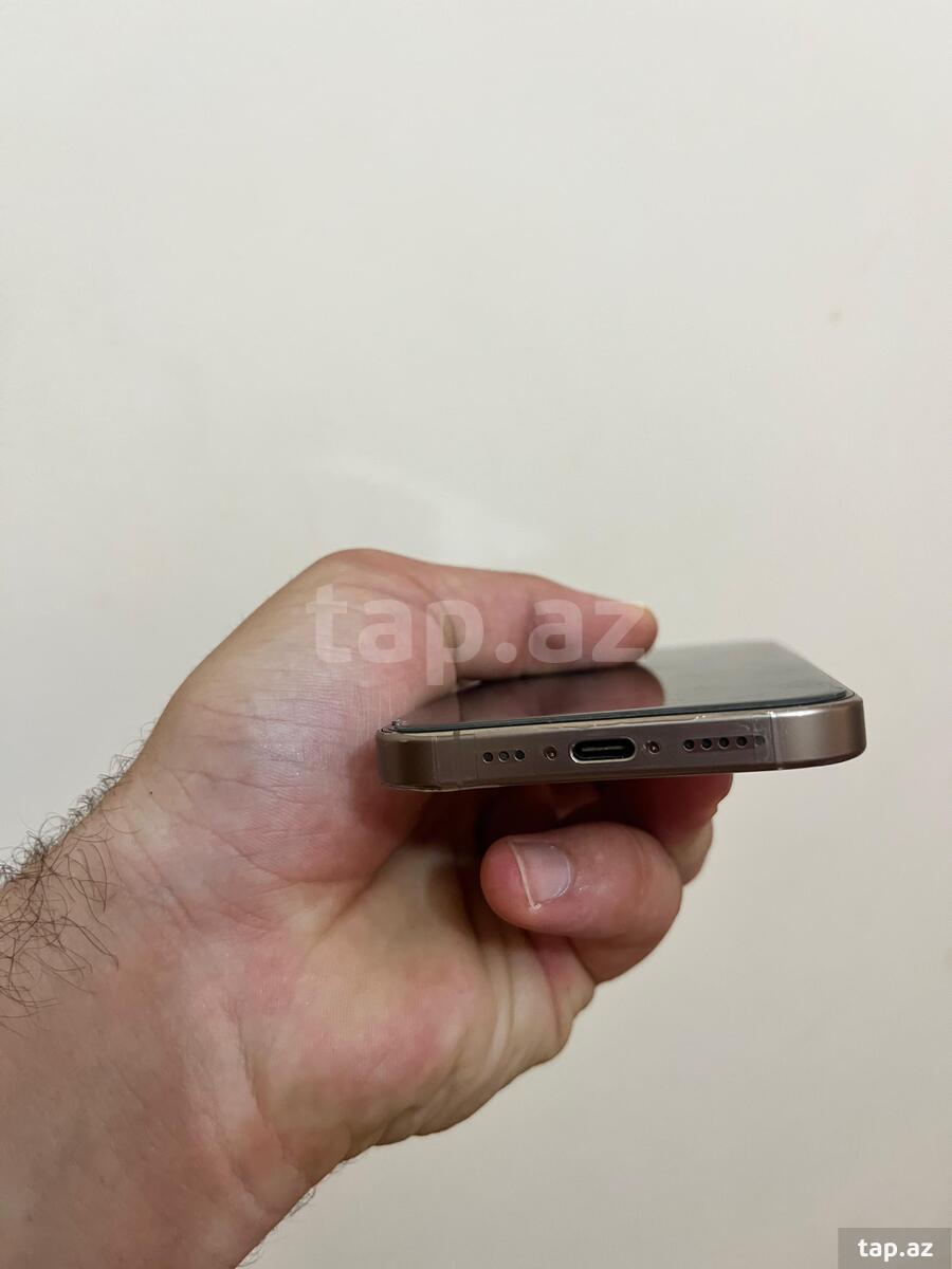 Apple iPhone 16 Pro Black Titanium 128GB/8GB (7)