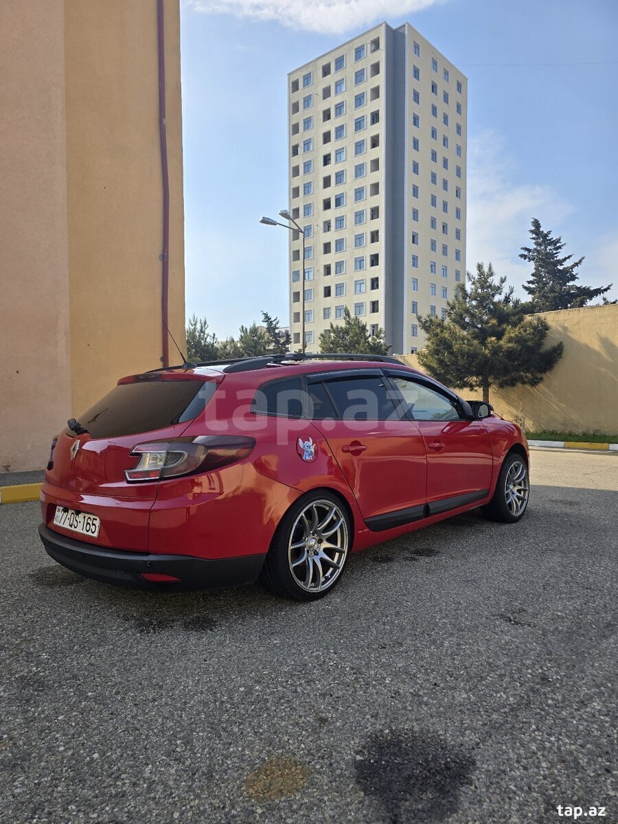 Renault Megane, 2010 il (4)