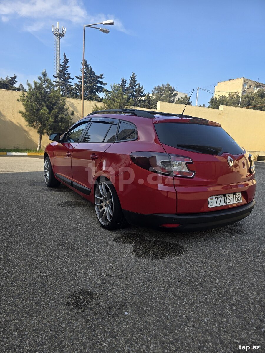 Renault Megane, 2010 il (3)