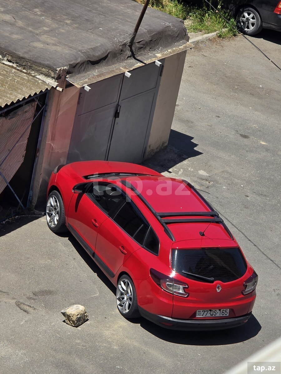 Renault Megane, 2010 il (5)