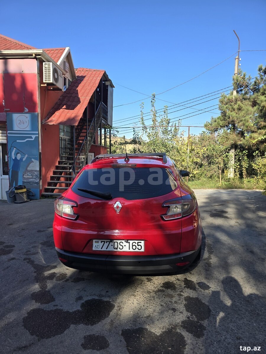 Renault Megane, 2010 il (10)