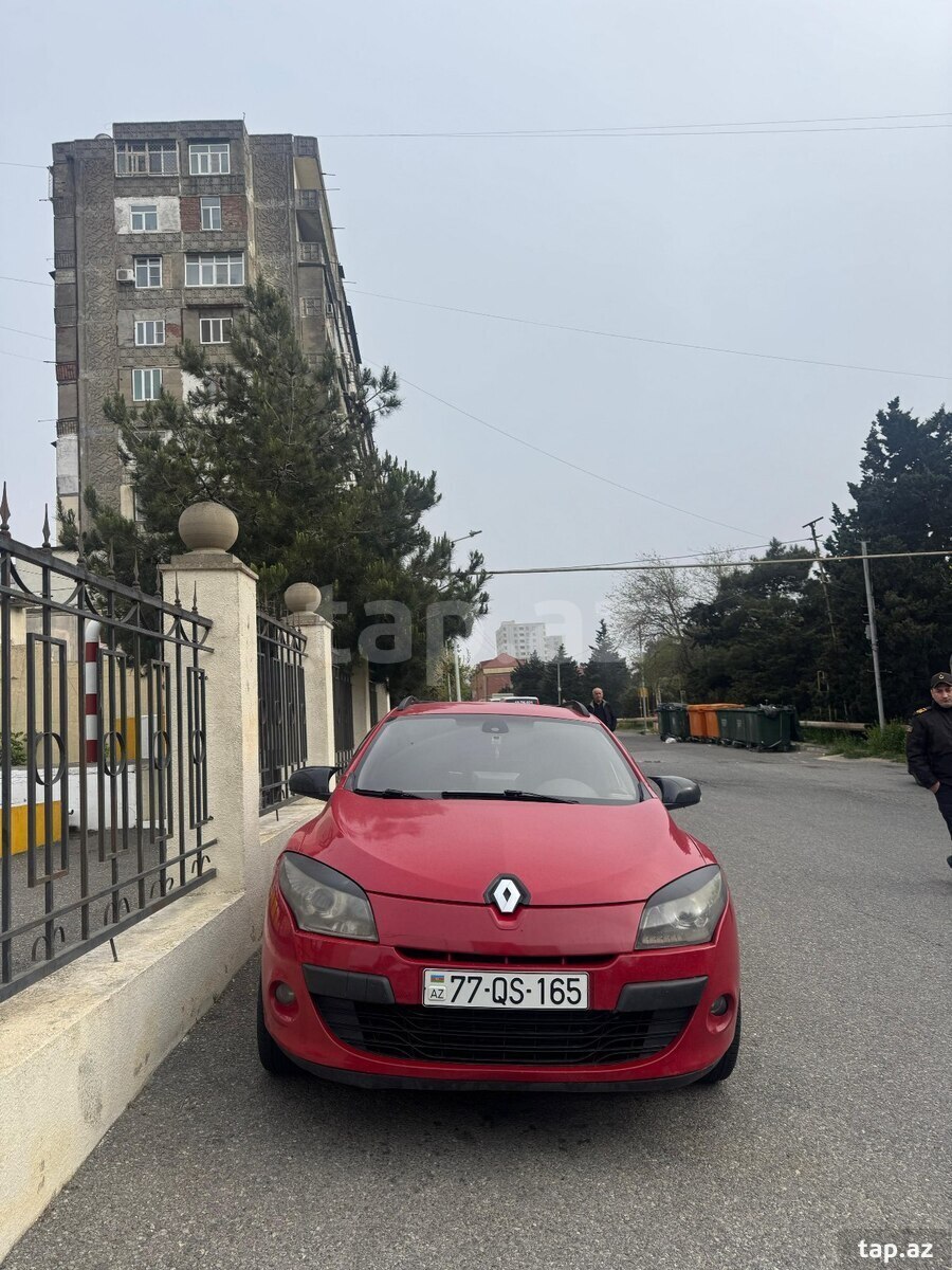 Renault Megane, 2010 il (9)