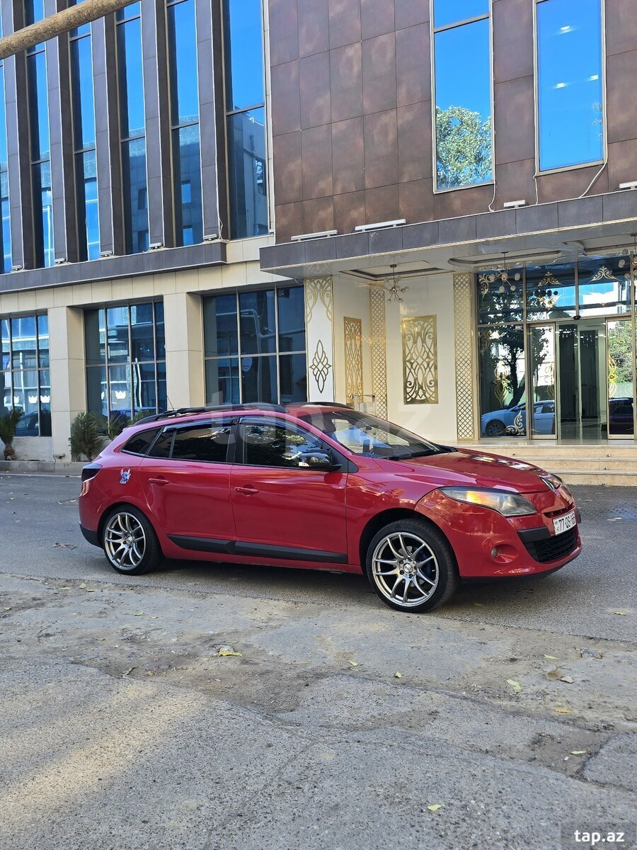Renault Megane, 2010 il (11)