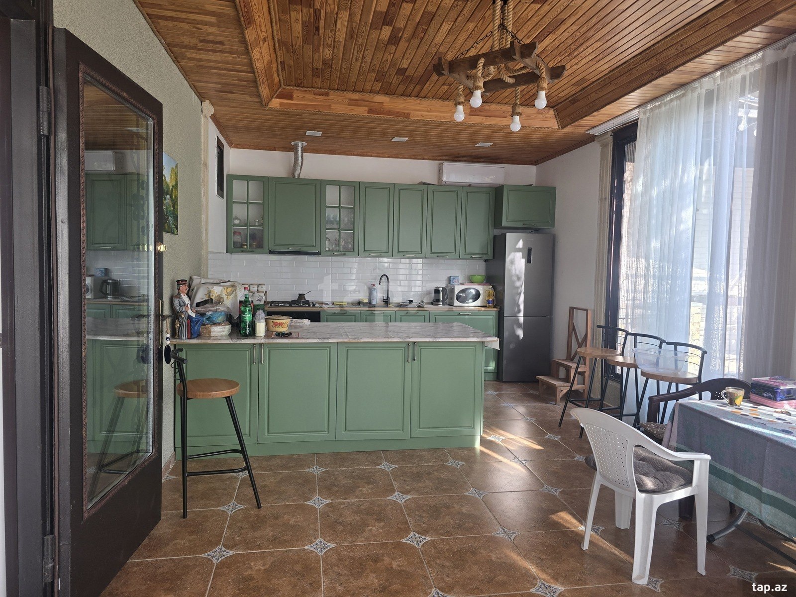 Bağ evi, Yeni Türkan qəs. (6)