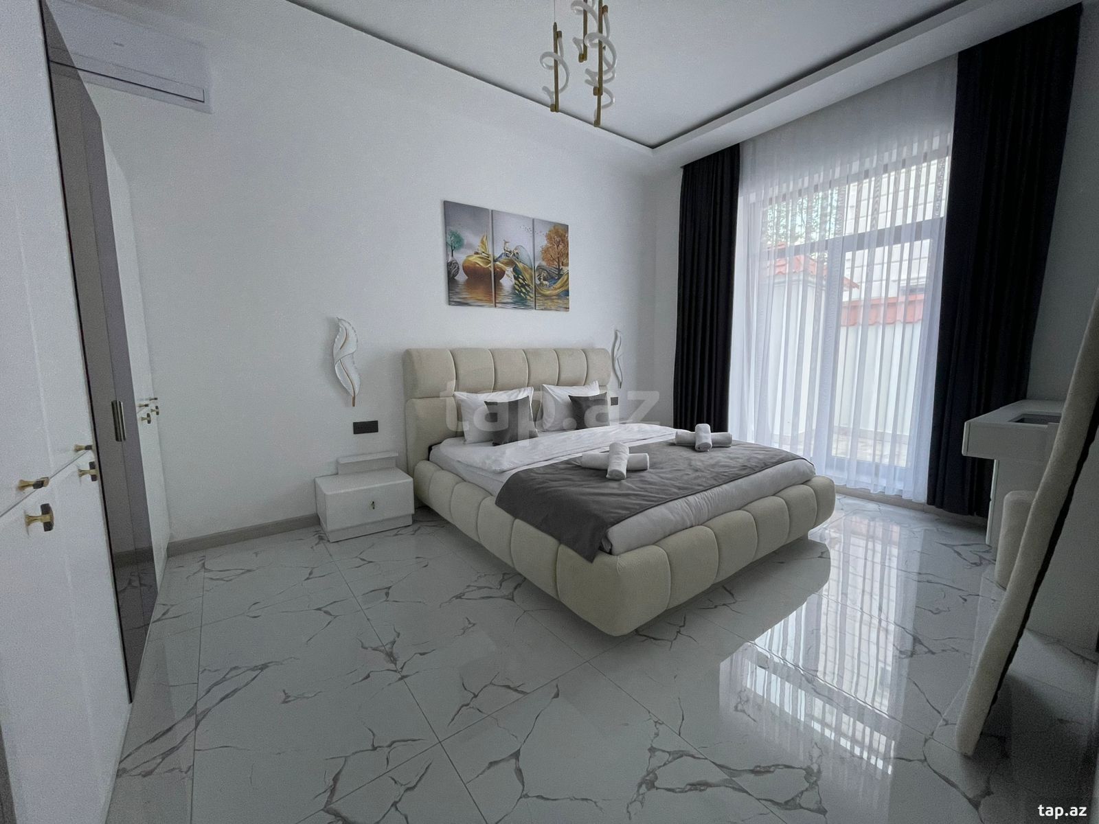 Villa kirayə verilir, Vəndam qəs. (32)