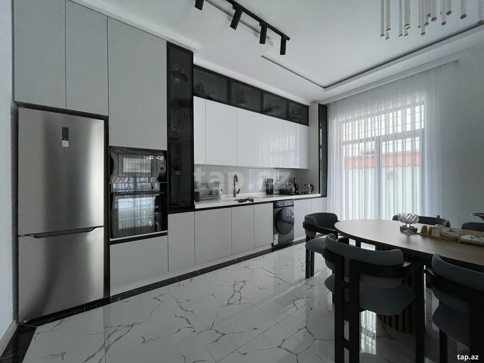 Villa kirayə verilir, Vəndam qəs. (20)
