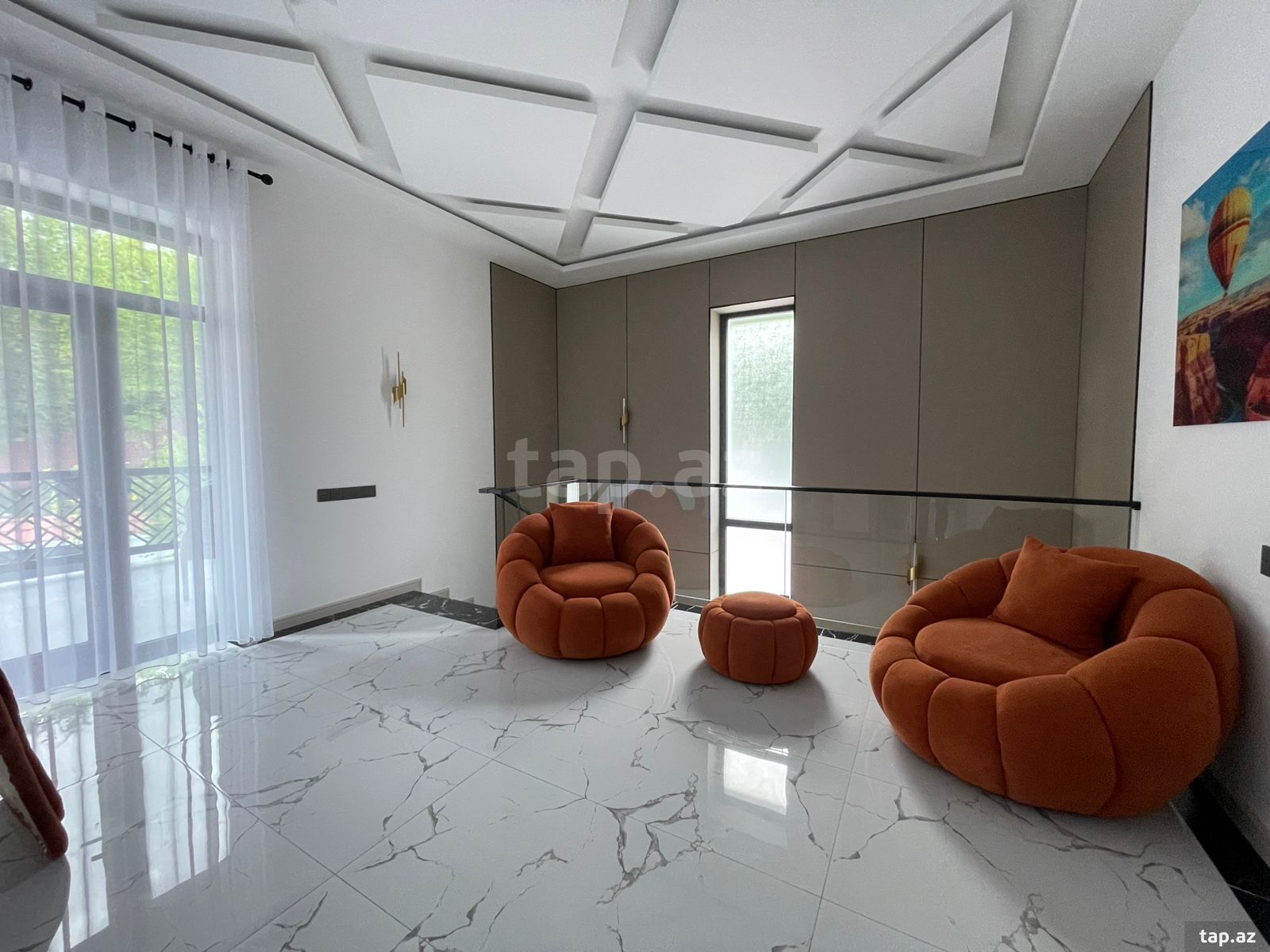 Villa kirayə verilir, Vəndam qəs. (22)