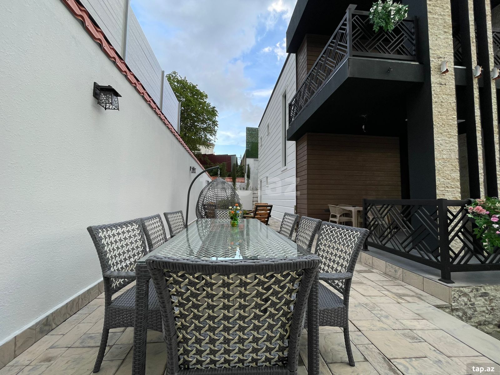 Villa kirayə verilir, Vəndam qəs. (14)