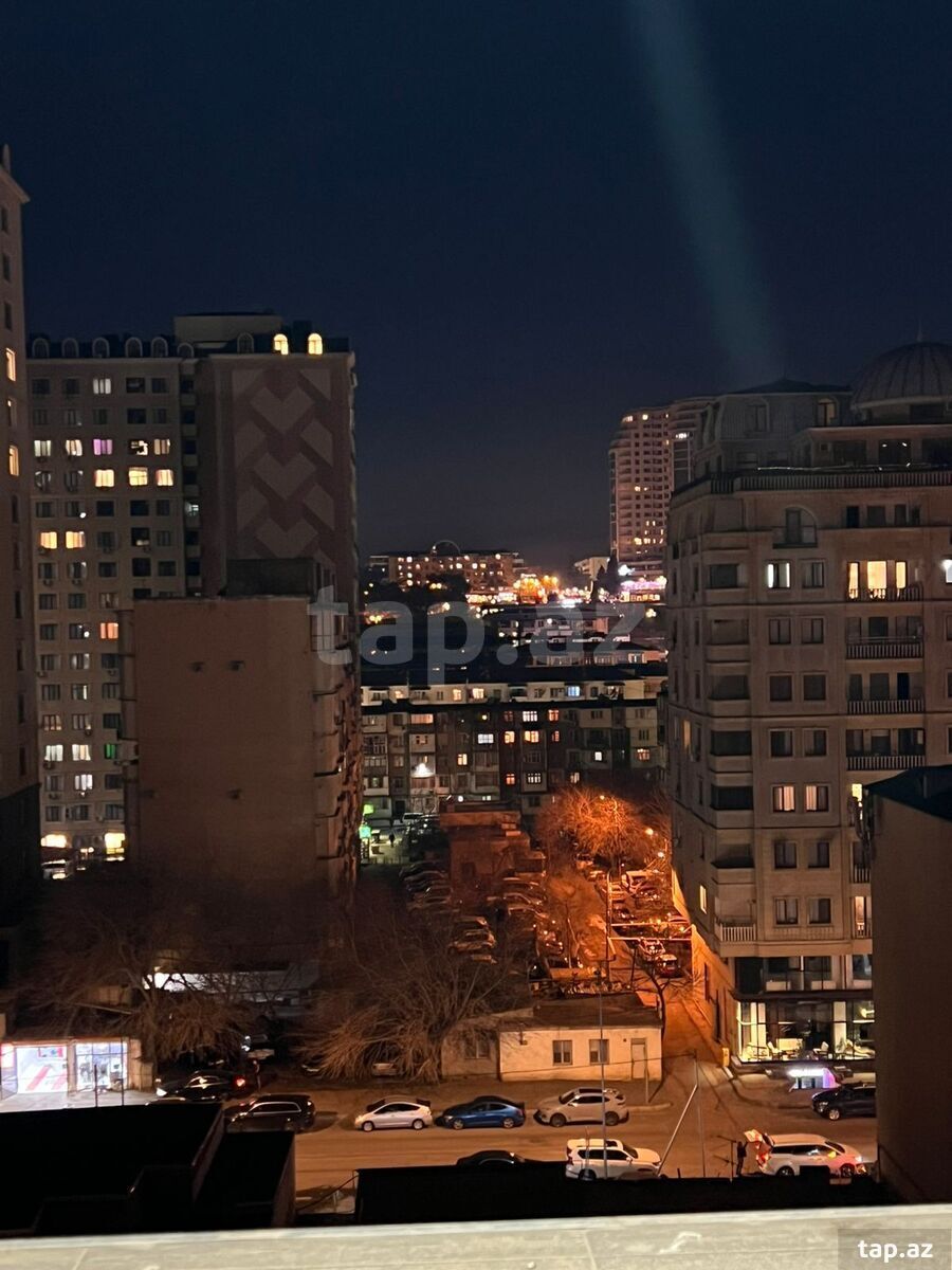 3-otaqlı yeni tikili kirayə verilir, E.Akademiyası m., 106.6 m²