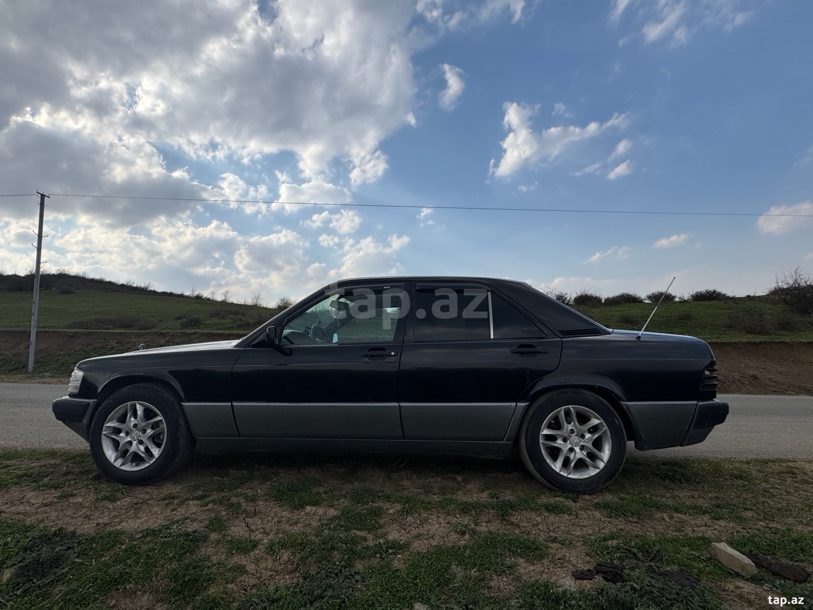 Mercedes 190, 1991 il (5)