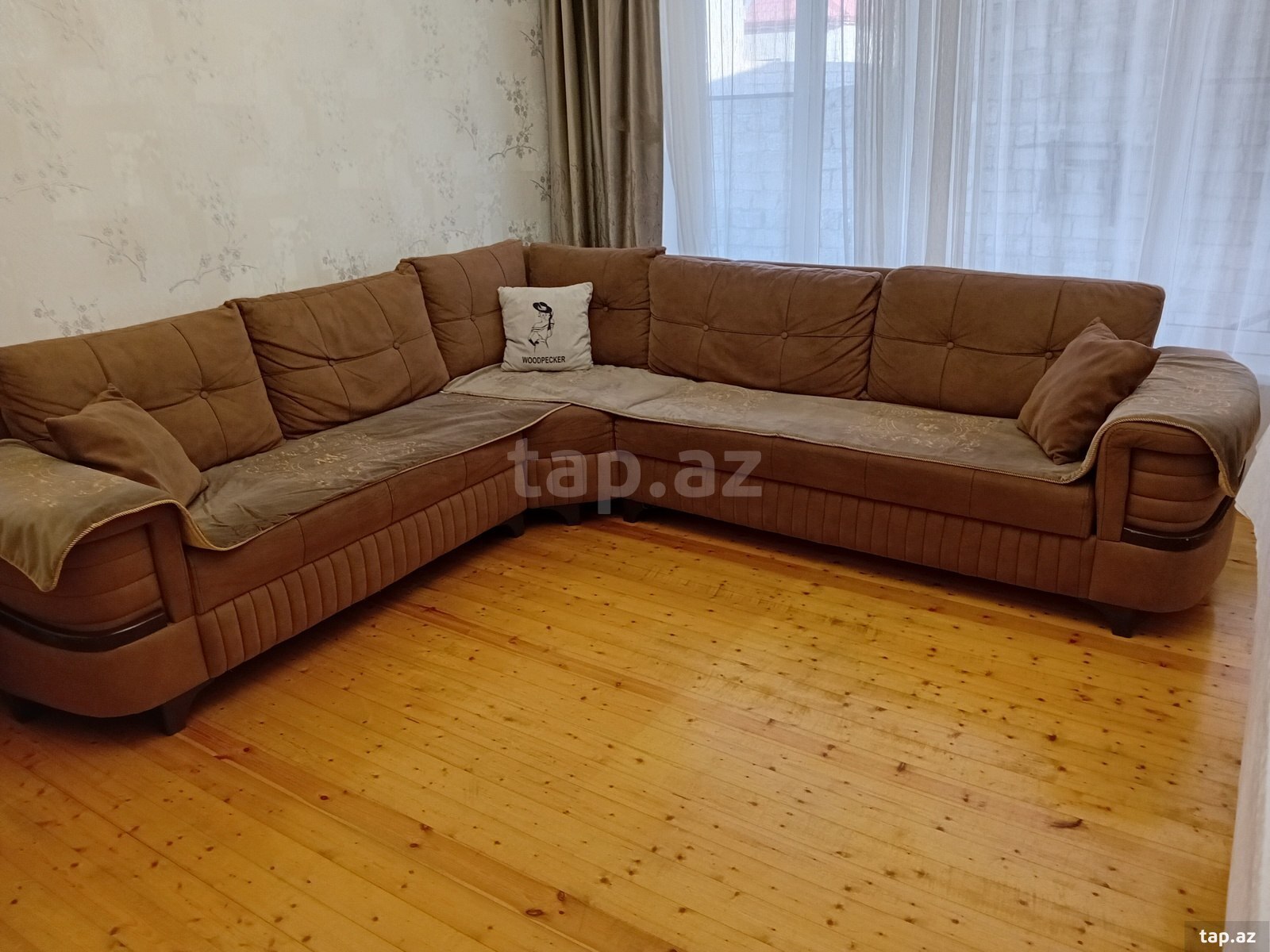Künc divan (2)