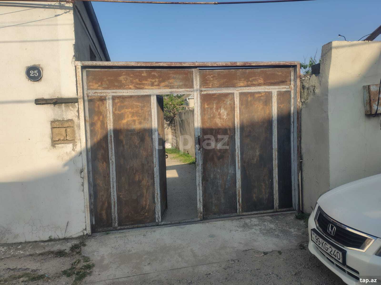 Həyət evi, Corat qəs. (3)