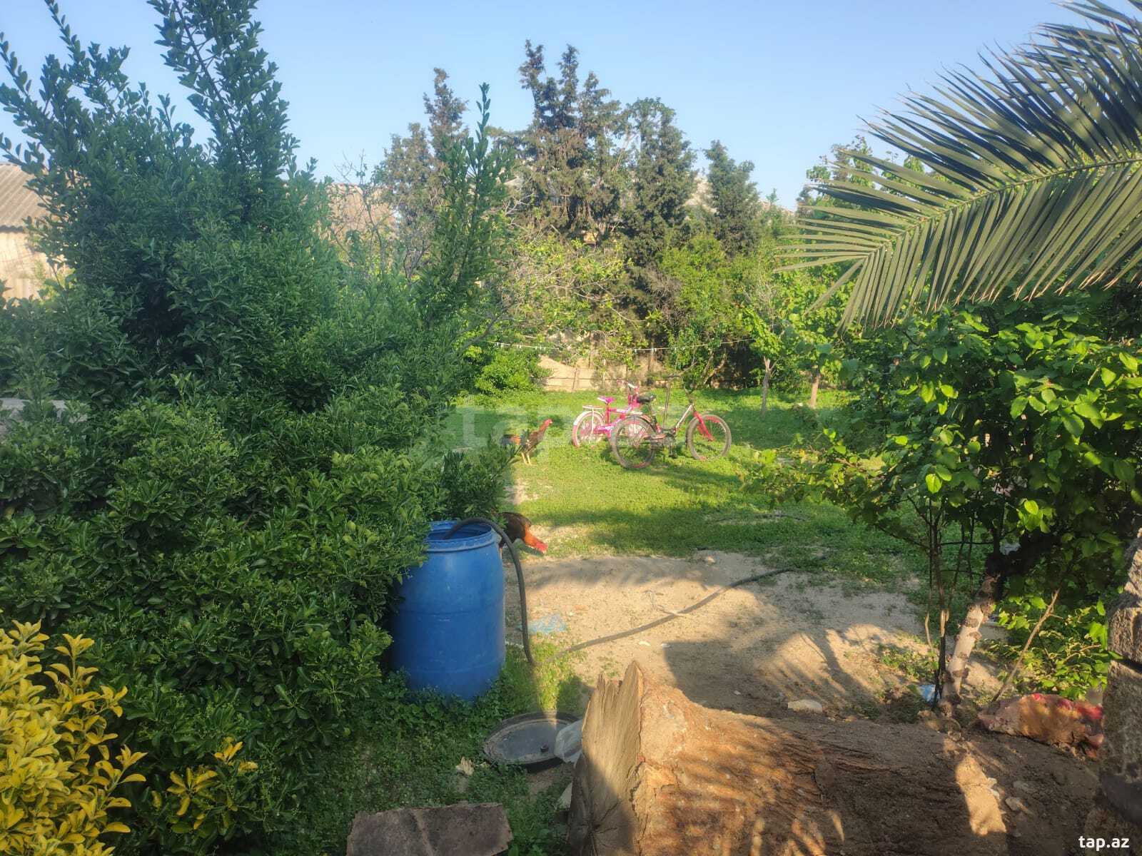 Həyət evi, Corat qəs. (7)
