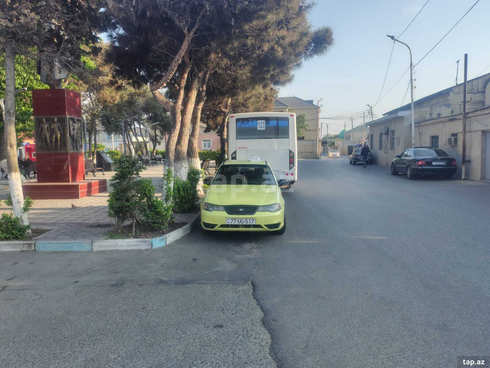 Həyət evi, Corat qəs. (2)