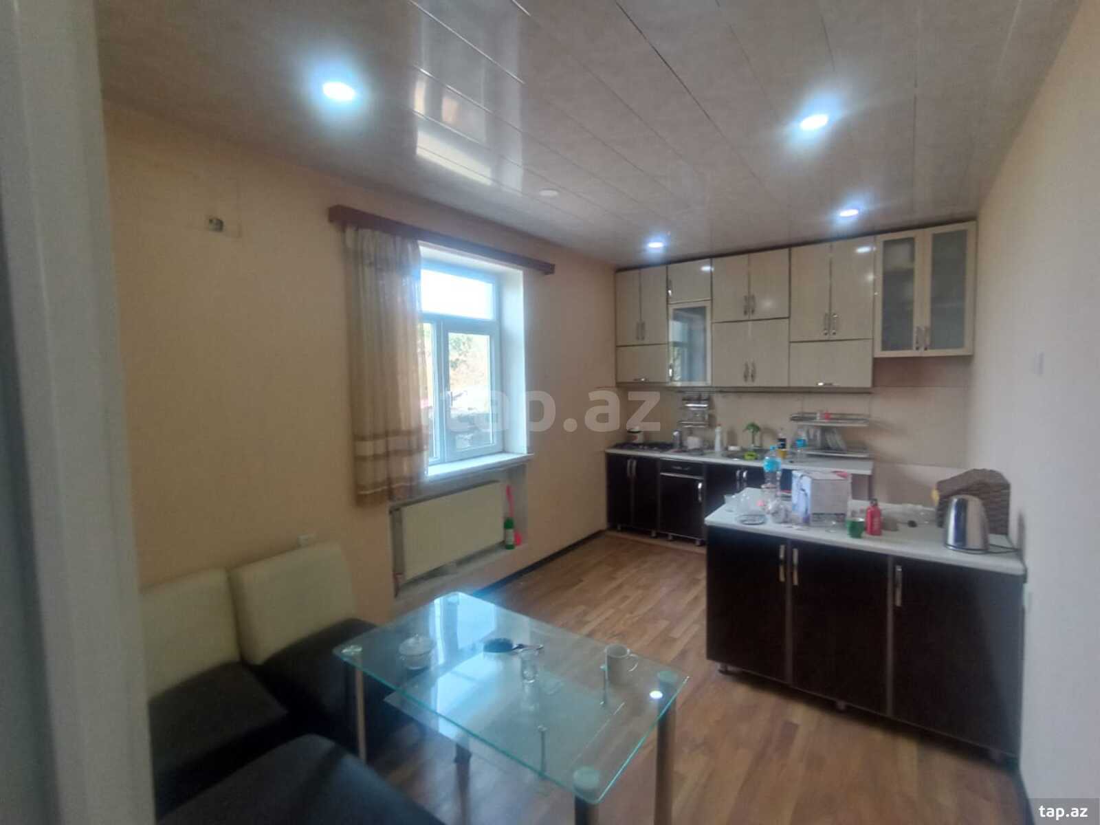 Həyət evi, Maştağa qəs. (3)