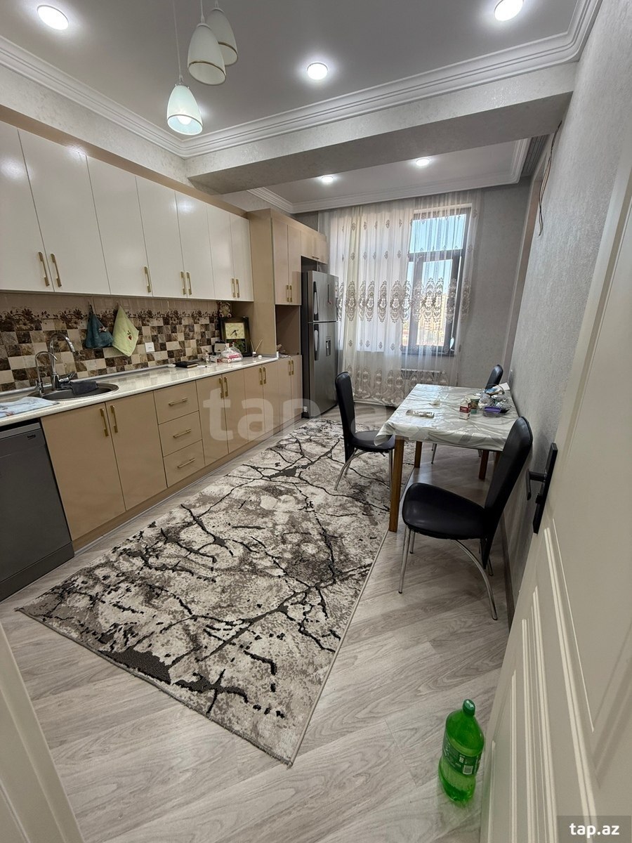 4-otaqlı yeni tikili, Sumqayıt ş., 130 m² (6)