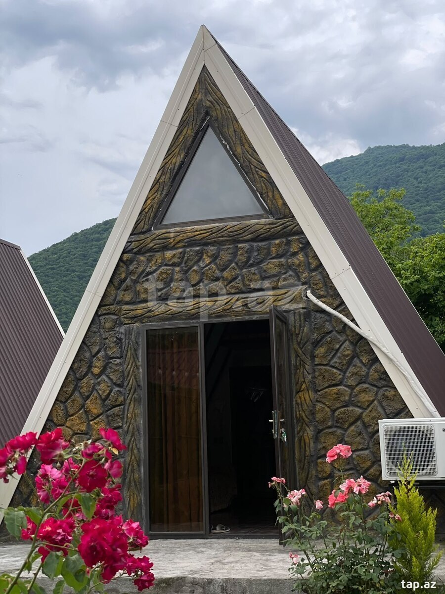 Bağ evi kirayə verilir, Qax r. (10)