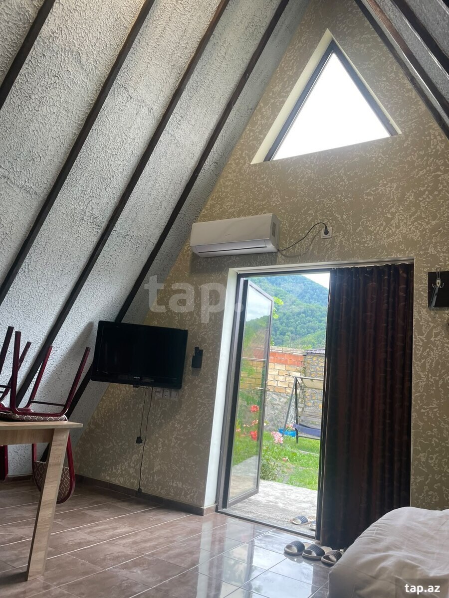 Bağ evi kirayə verilir, Qax r. (21)