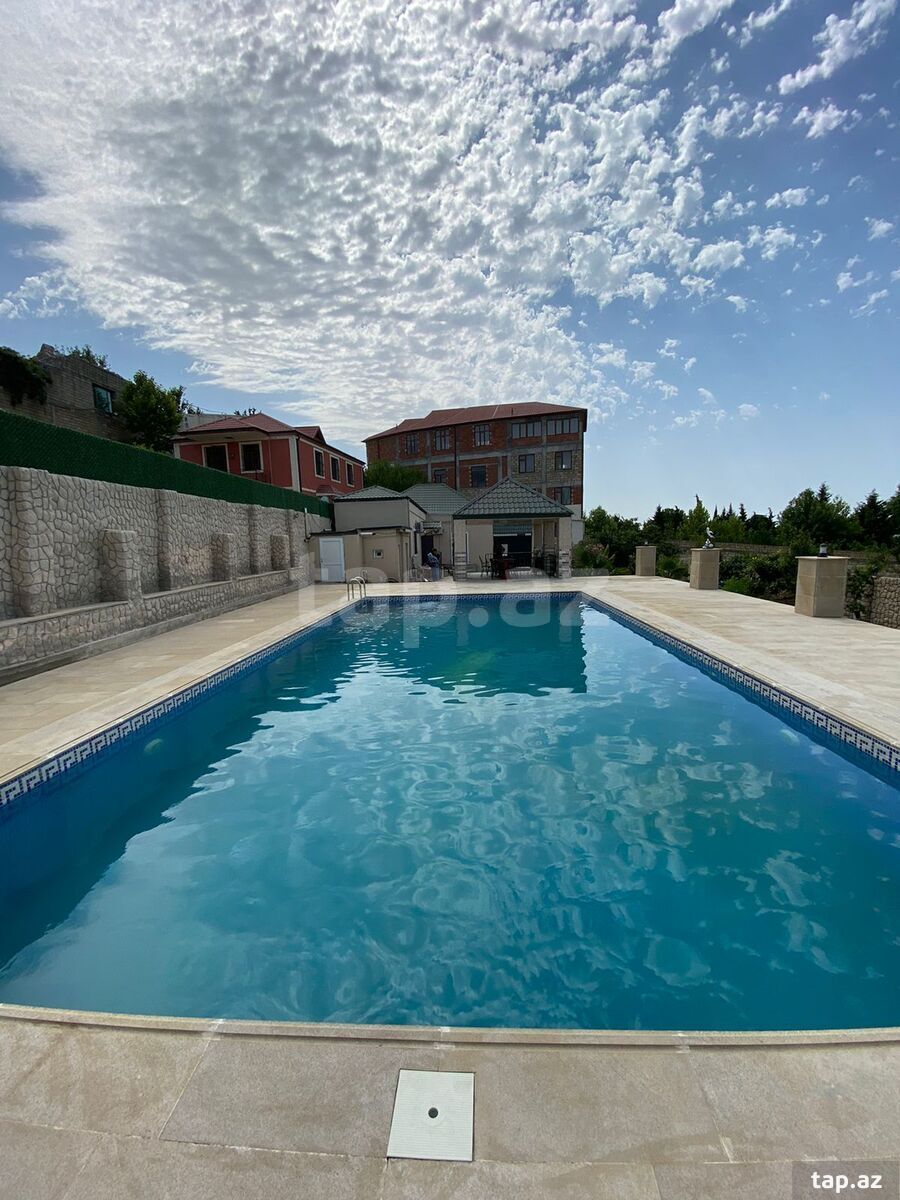 Bağ evi kirayə verilir, Novxanı qəs.