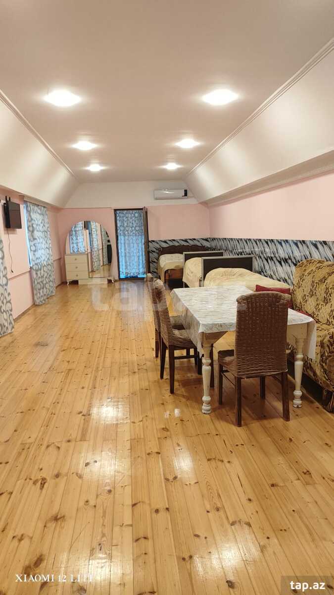 Həyət evi kirayə verilir, Qəbələ r. (8)