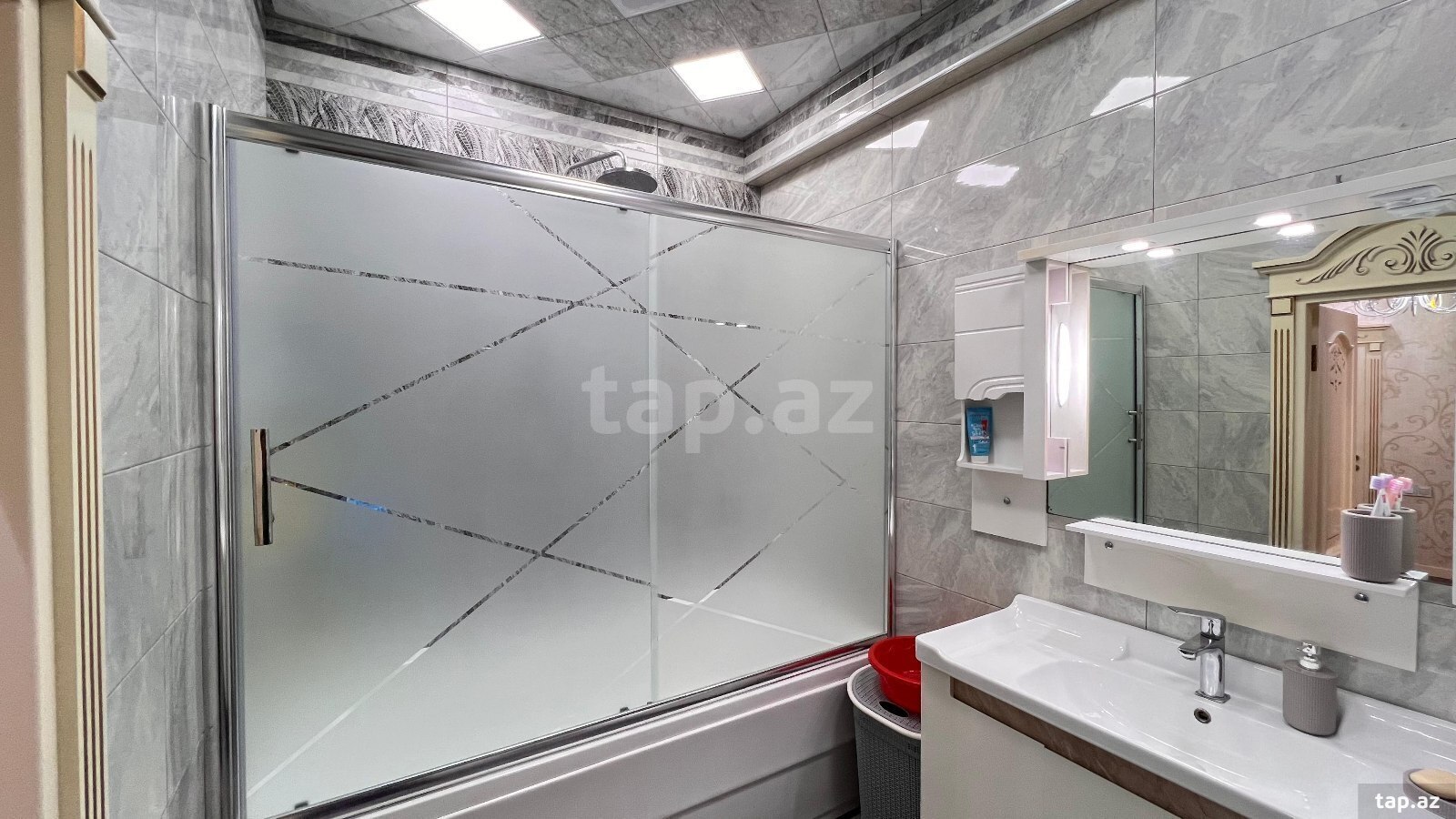 4-otaqlı yeni tikili kirayə verilir, Q.Qarayev m., 168 m² (26)