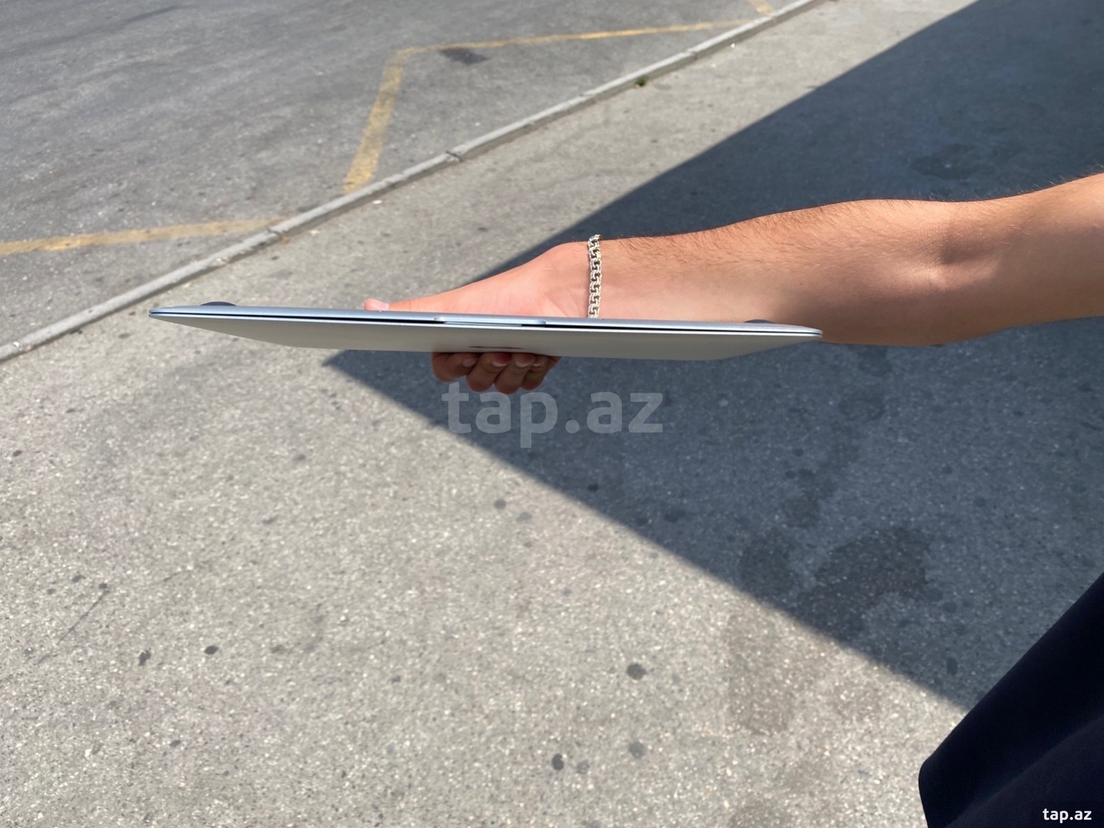 Apple Macbook Neo (3)