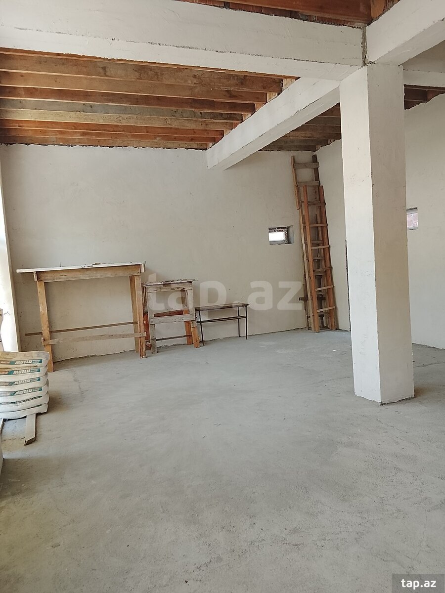 Bağ evi, Azərbaycan pr. (6)