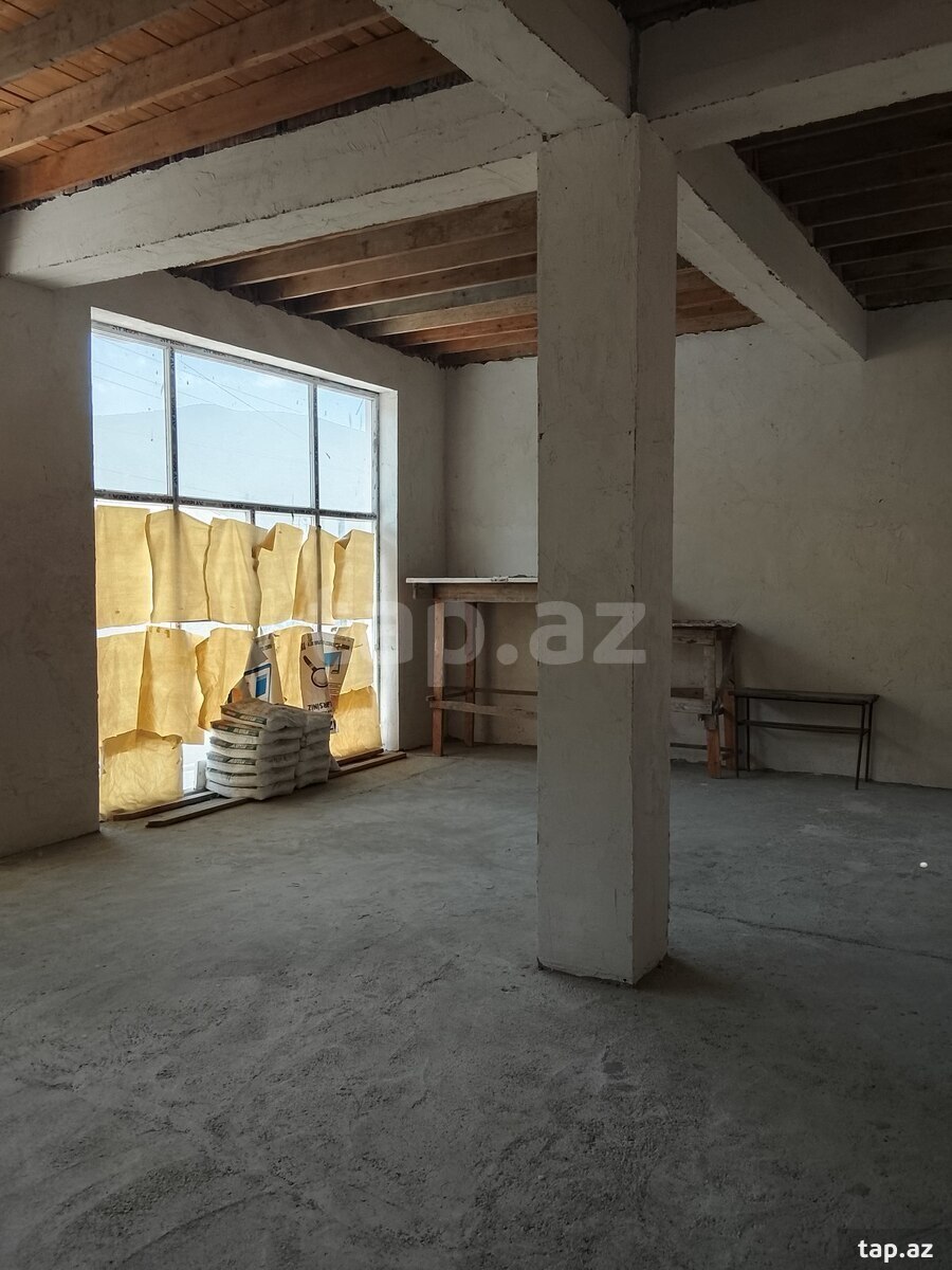 Bağ evi, Azərbaycan pr. (8)
